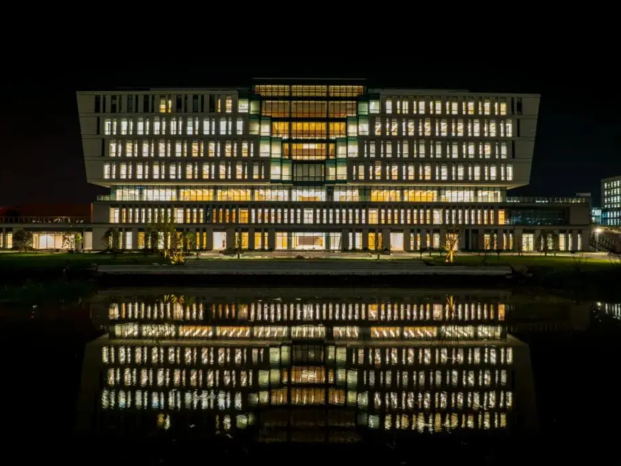 ag8集团案例 | 在南京农业大学的书香沃土中，种下一颗“未来的谷子”